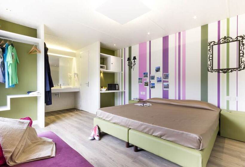 בקתה דלוקס, Hu Roma Camping In Town