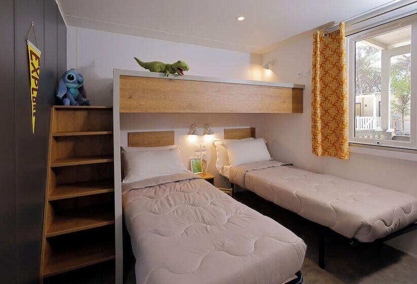 בקתת סופריור בת חדר 1, Hu Roma Camping In Town