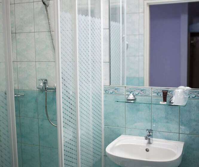 استودیوی استاندارد, Aiden By Best Western Lodz