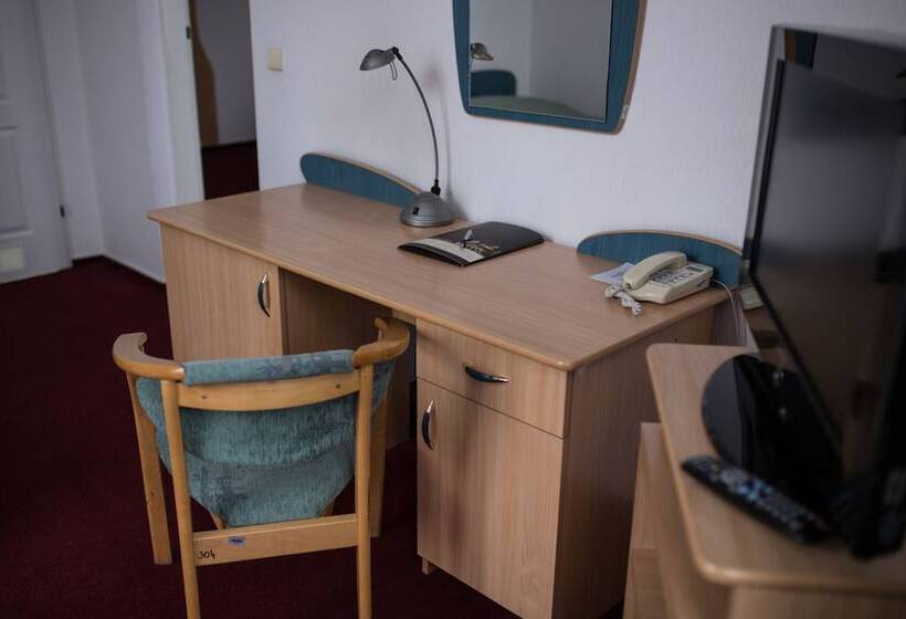 استودیوی استاندارد, Aiden By Best Western Lodz