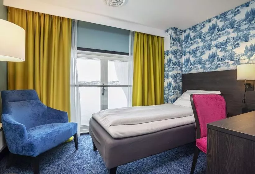 اتاق استاندارد یک نفره, Thon Hotel Kristiansund
