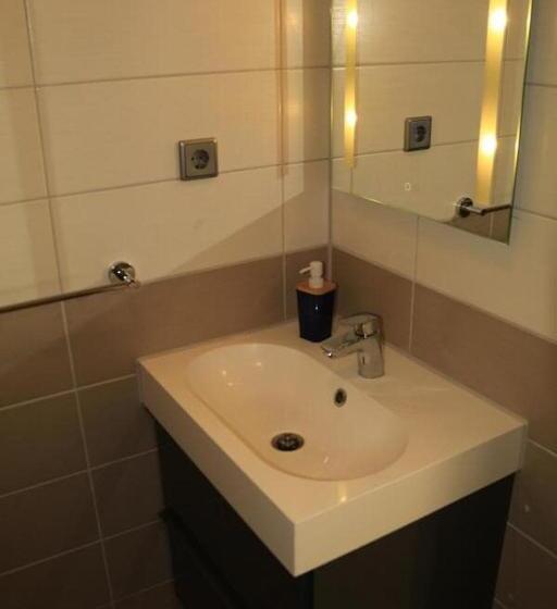 חדר דלוקס, Pension Florion