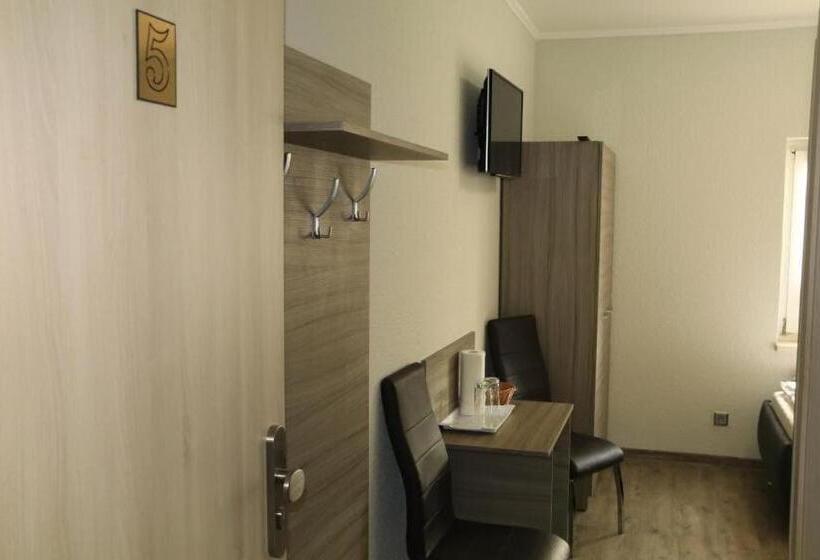 חדר דלוקס, Pension Florion