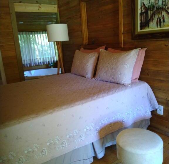 اتاق خانوادگی, Pousada Natureza Serrana