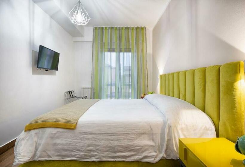 اتاق استاندارد با تخت بزرگ, B&b Campari 10