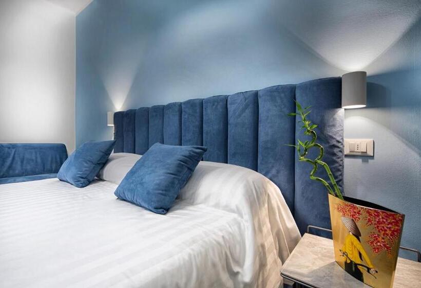 اتاق استاندارد سه تخته با بالکن, B&b Campari 10