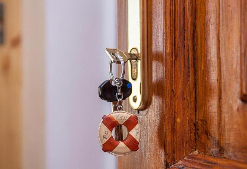 اتاق لوکس, Brezza B&b