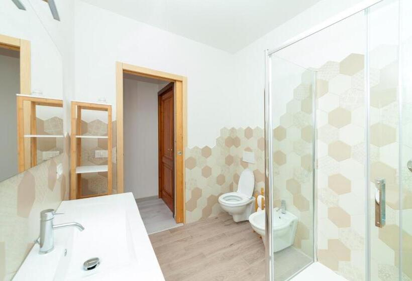 غرفة ديلوكس, Brezza B&b