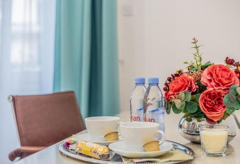 Deluxe-huone Parveke, Global Suites Budapest