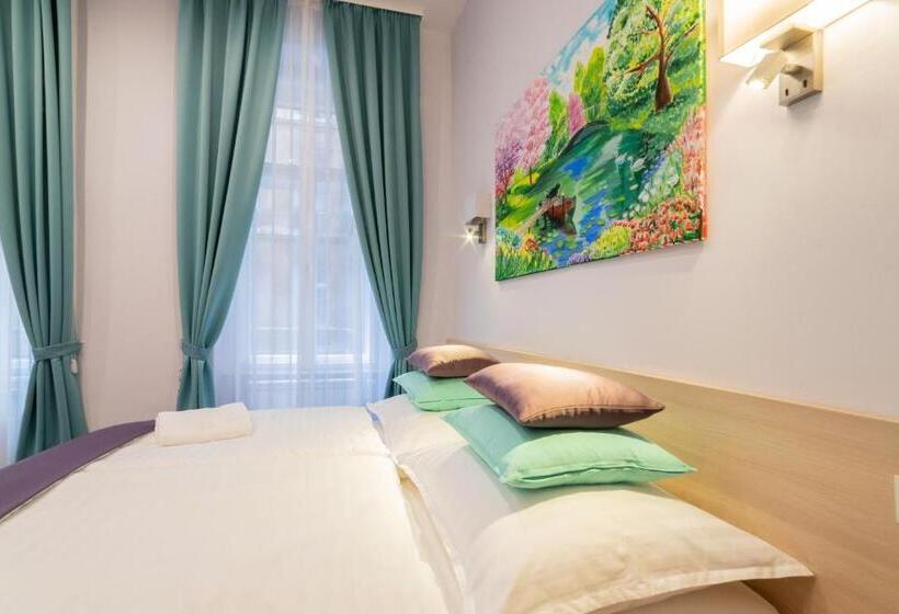 Deluxe-huone, Global Suites Budapest