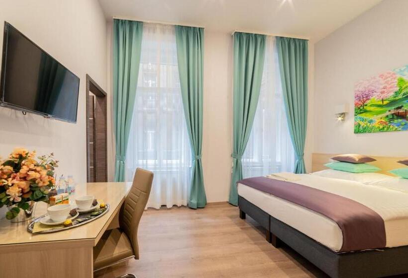 Deluxe-huone, Global Suites Budapest