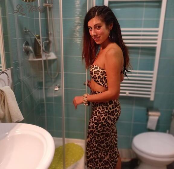 标准间带阳台, La Torre B&b