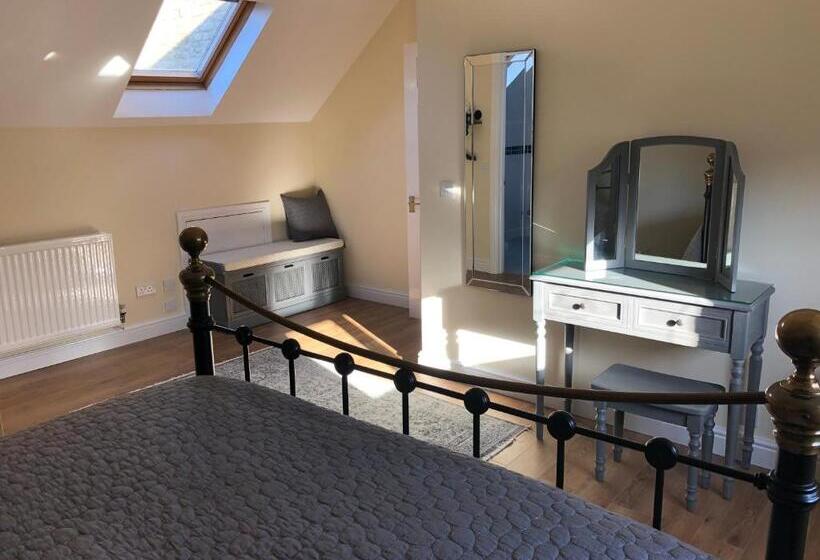 디럭스 스위트 킹 침대, Kellsboro Corner