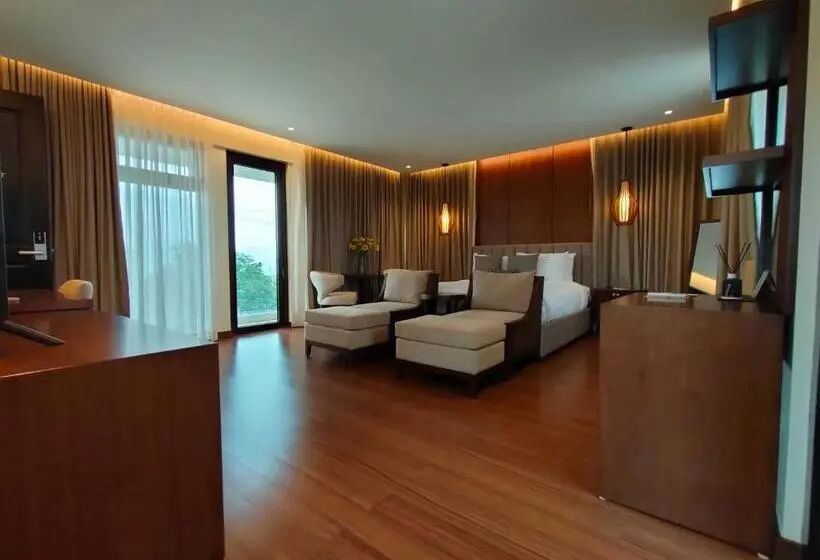 バルコニー付スイート, Girasol Tagaytay