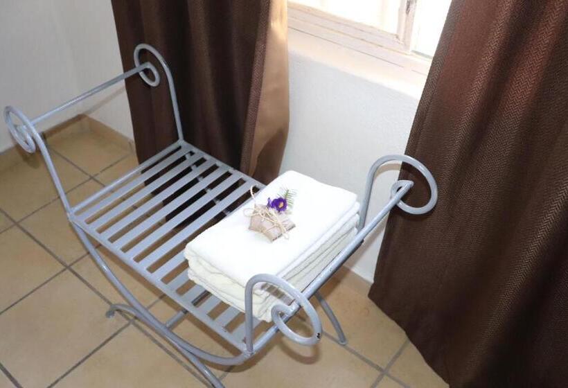 Quarto Estandar, Habitaciones Samy