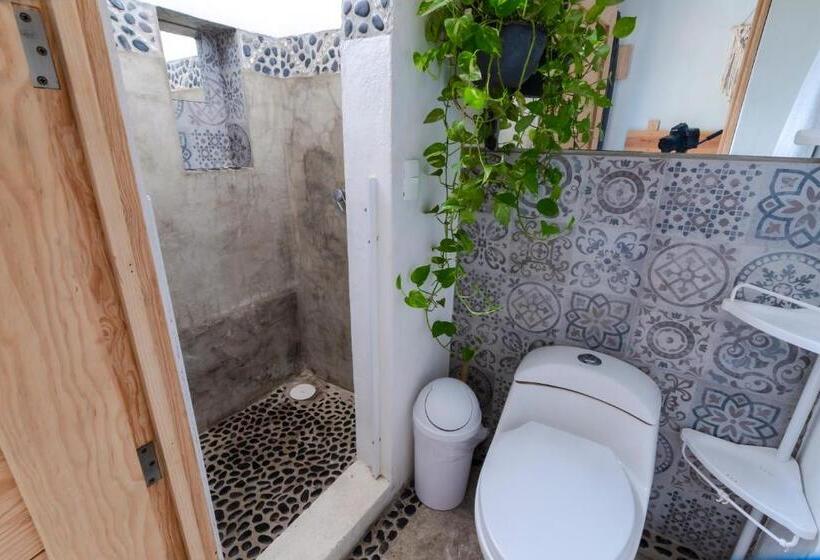 اتاق لوکس با بالکن, Habitaciones Samy