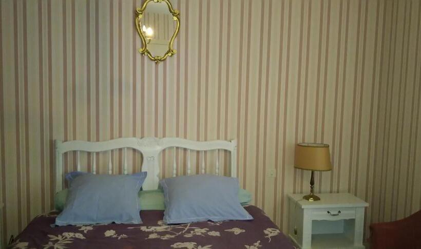 غرفة قياسية, Chambre D Hôte