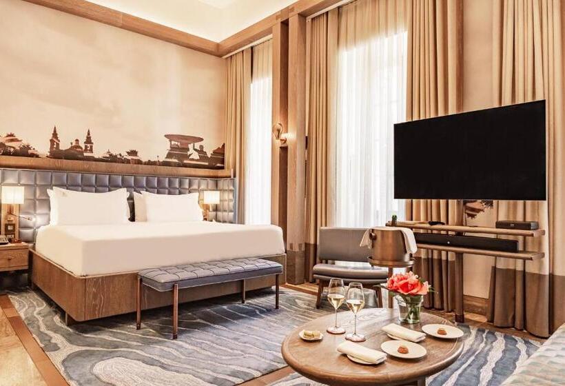 سوییت جونیور لوکس, Iniala Harbour House