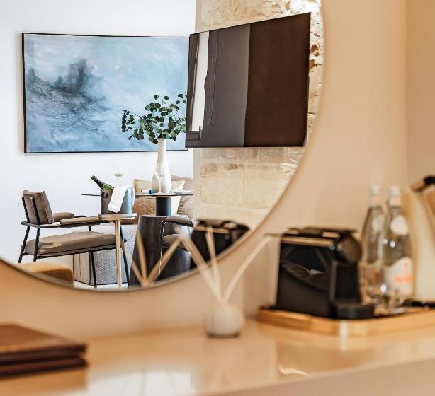 سوییت با استخر, Iniala Harbour House