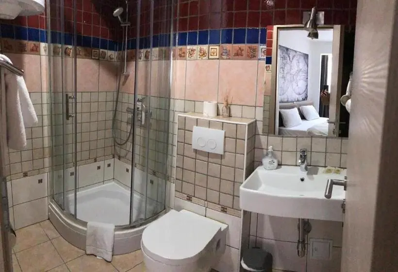 استودیو خانوادگی, Aparthotel Cross Street 4