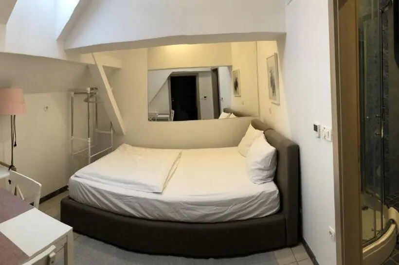 اتاق عادی, Aparthotel Cross Street 4