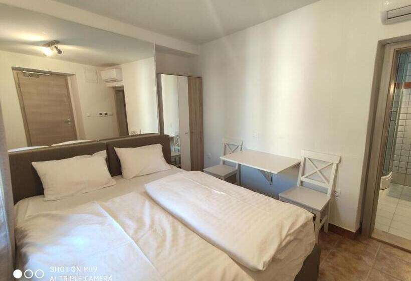 اتاق استاندارد یک نفره, Aparthotel Cross Street 4