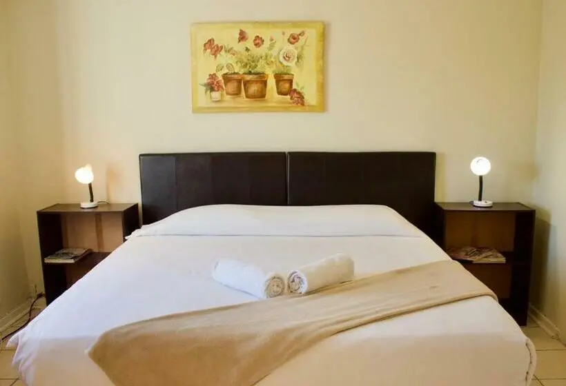 エコノミールーム, Emfuleni Country House