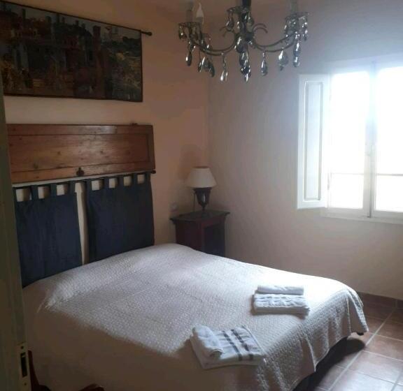 침실 4개 주택, L Arca Affittacamere