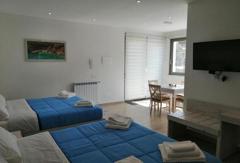 Четырехместный Номер Стандарт, Sicily Rooms Appartamenti