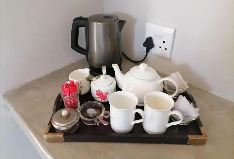 スタンダードルーム, Tzamenkomst River Lodge