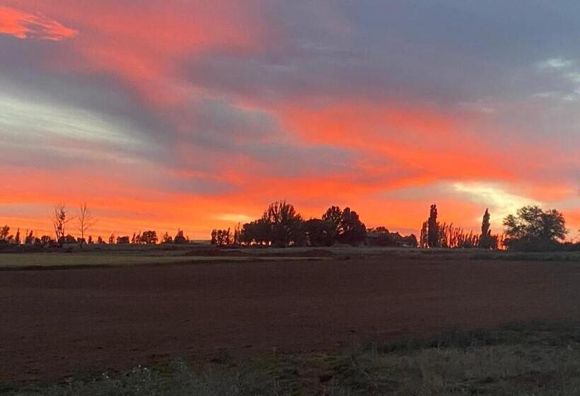 ガーデンビューファミリールーム, Tzamenkomst River Lodge