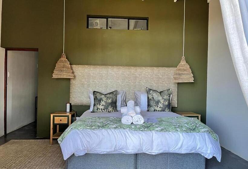 ガーデンビューファミリールーム, Tzamenkomst River Lodge