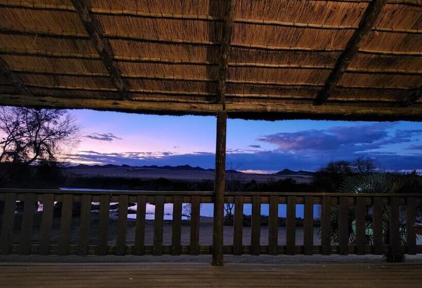 コンフォーとスイートルーム, Tzamenkomst River Lodge