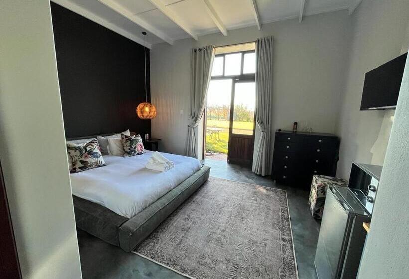 ファミリールーム, Tzamenkomst River Lodge