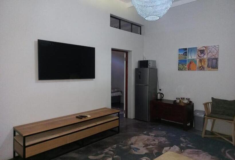 ファミリールーム, Tzamenkomst River Lodge