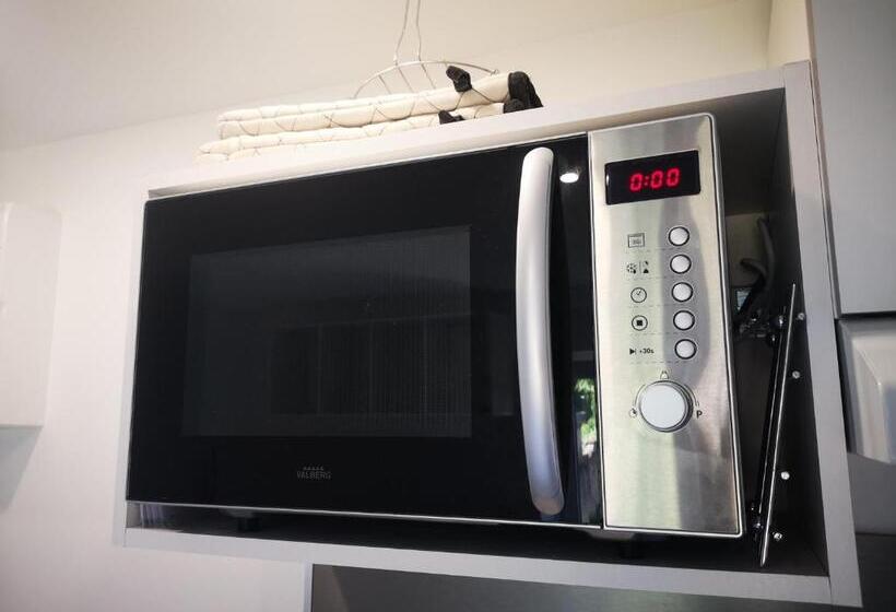 إستوديو قياسى, 16 Rue Des Déportés