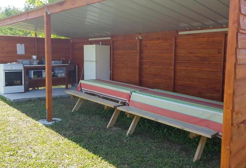 Standard Tent, La Petite Ferme De Pouillon Parc Animalier Aire De Loisirs
