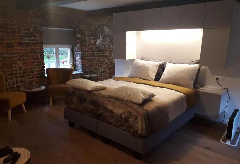 Номер Deluxe, Laeve In De Brouwerie