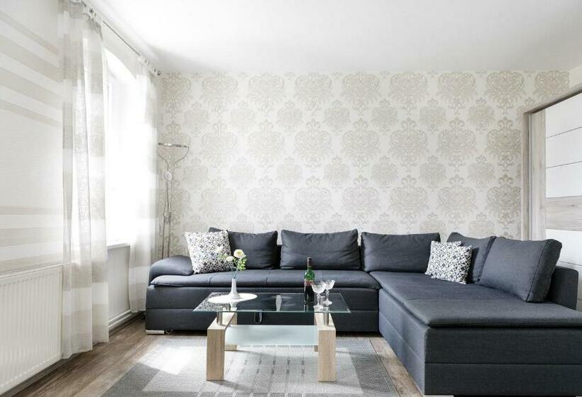 Апартаменты 2 Спальни, Landgasthof Deutsches Haus