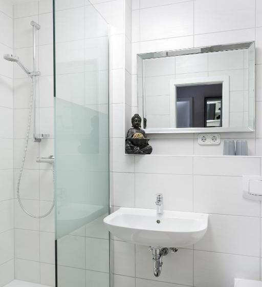 Апартаменты 2 Спальни, Landgasthof Deutsches Haus