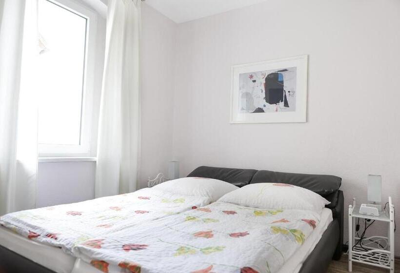 Апартаменты 2 Спальни, Landgasthof Deutsches Haus