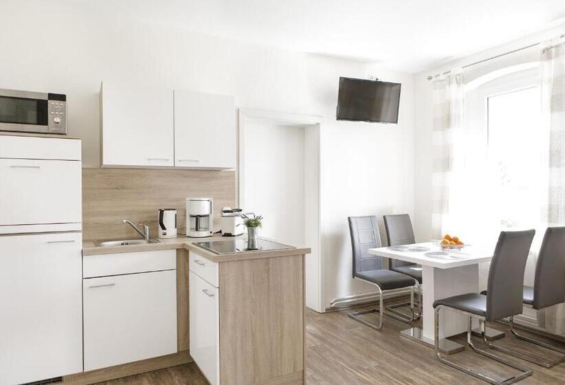 Апартаменты 2 Спальни, Landgasthof Deutsches Haus