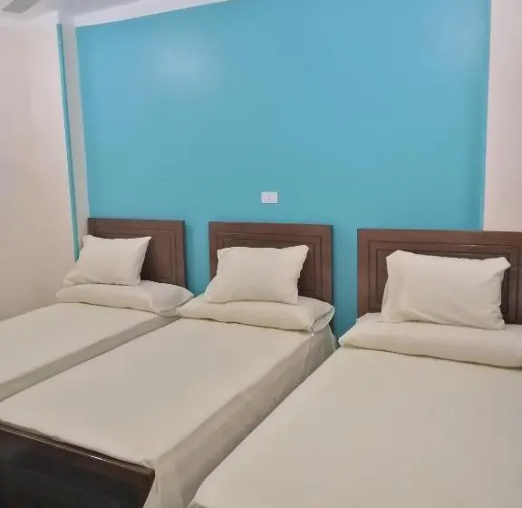 Standard Triple Room with Terrace, Kosh Royal House
