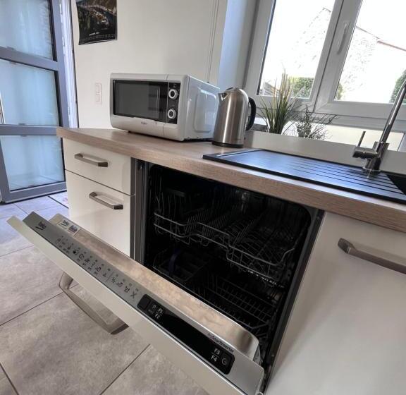 1间卧室的房子, L’aragne