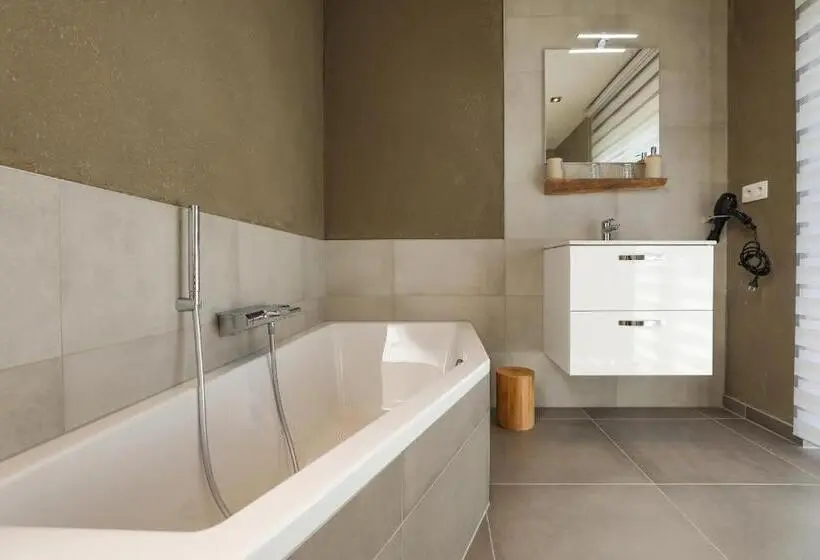 バルコニー付きデラックスルーム, Le Sorbier   Gîte Et Chambres D Hôtes