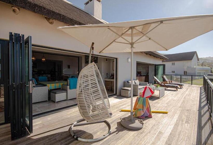 منزل غرفتين نوم, Walter’s Place