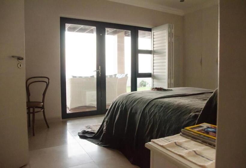 غرفة ديلوكس, Walter’s Place