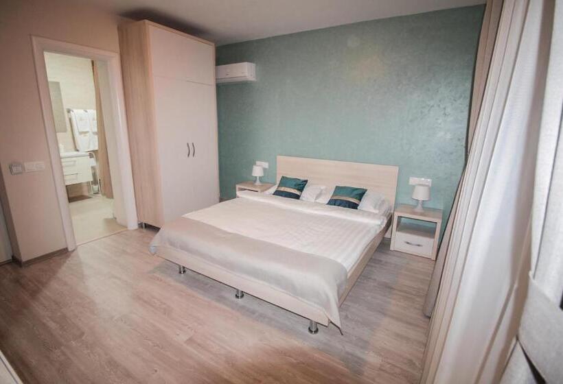 デラックスルーム, Pensiune Eden