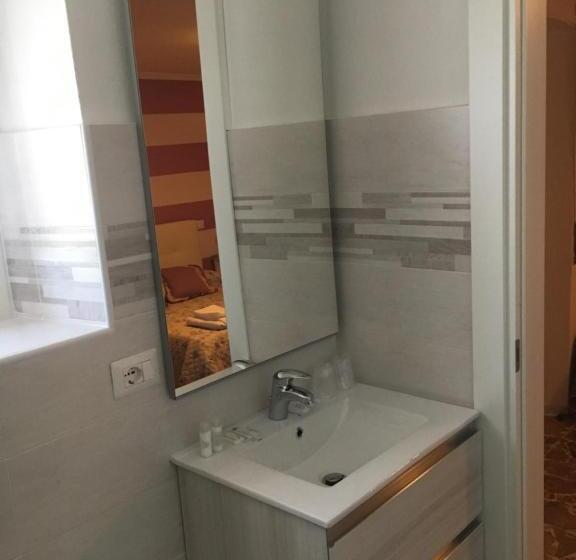 غرفة قياسية, B & B Pratopiano