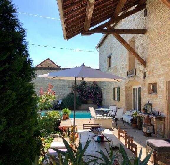 חדר סטנדרט נוף לגינה, La Cour Des Délices